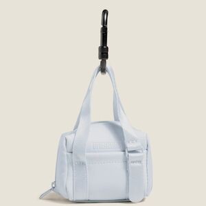 Gymshark mini hold all keychain
All Gymshark must go!